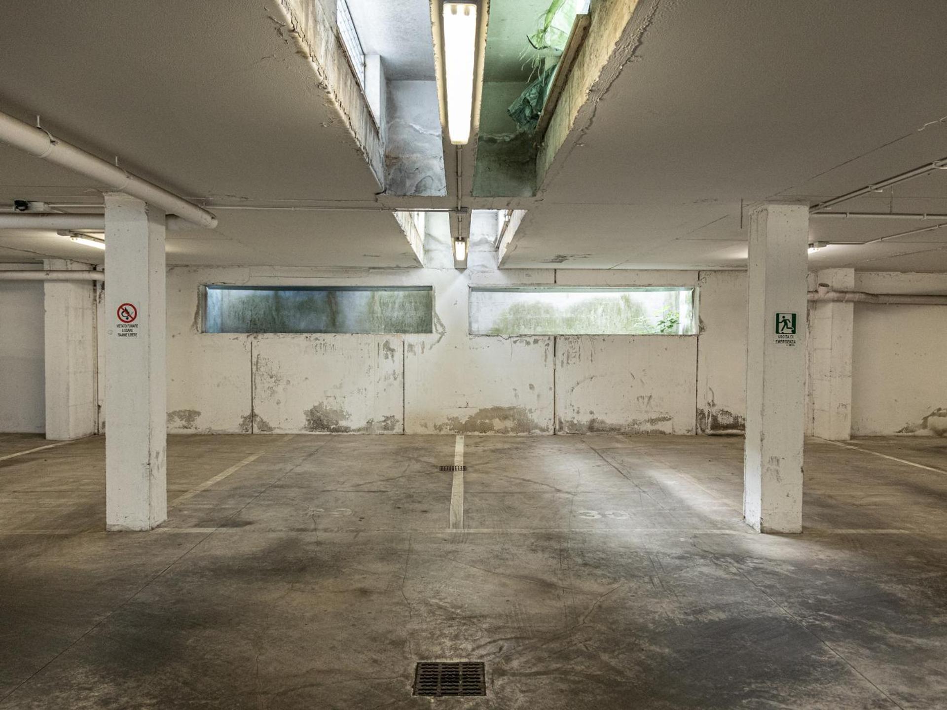 Mrb Real Estate - Maison Ludovica - Monolocale Moderno Con Giardino Frattocchie Luaran gambar